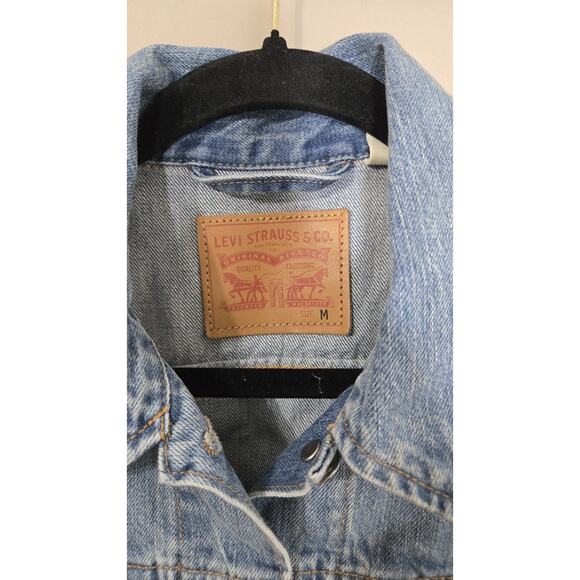 Levis Womens Embroidered Denim Jean Jacket San Francisco Rainbow Blue Size... - Picture 6 of 7